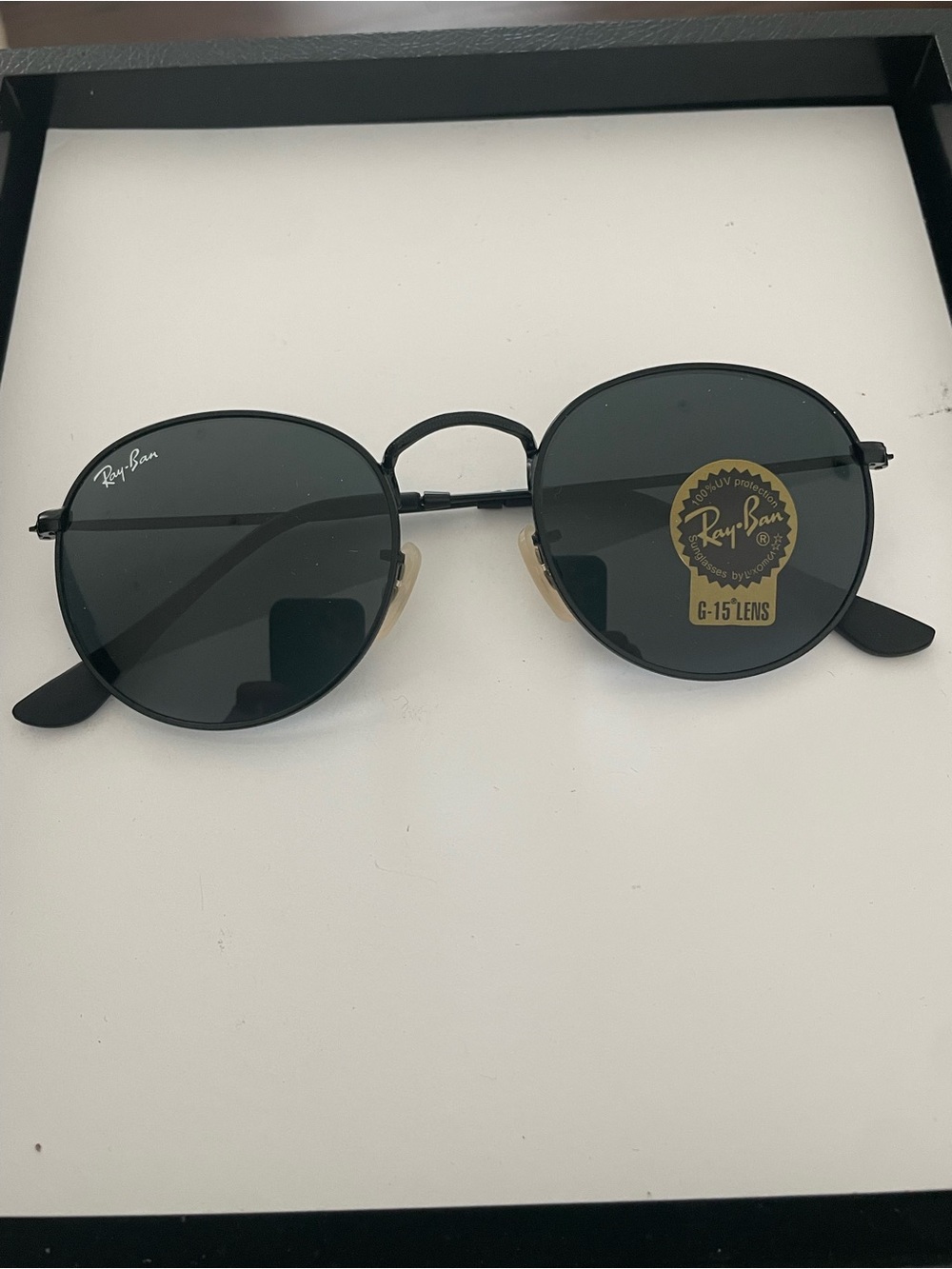 Ray-Ban Black and black Round Frame Sunglasses
